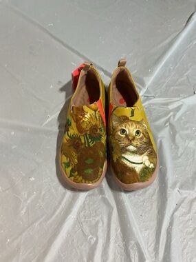 Women’s Yellow Cat & Sunflower Slip-On Shoes 1091